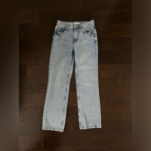 LIGHT WASH BLUE JEANS SIZE 4